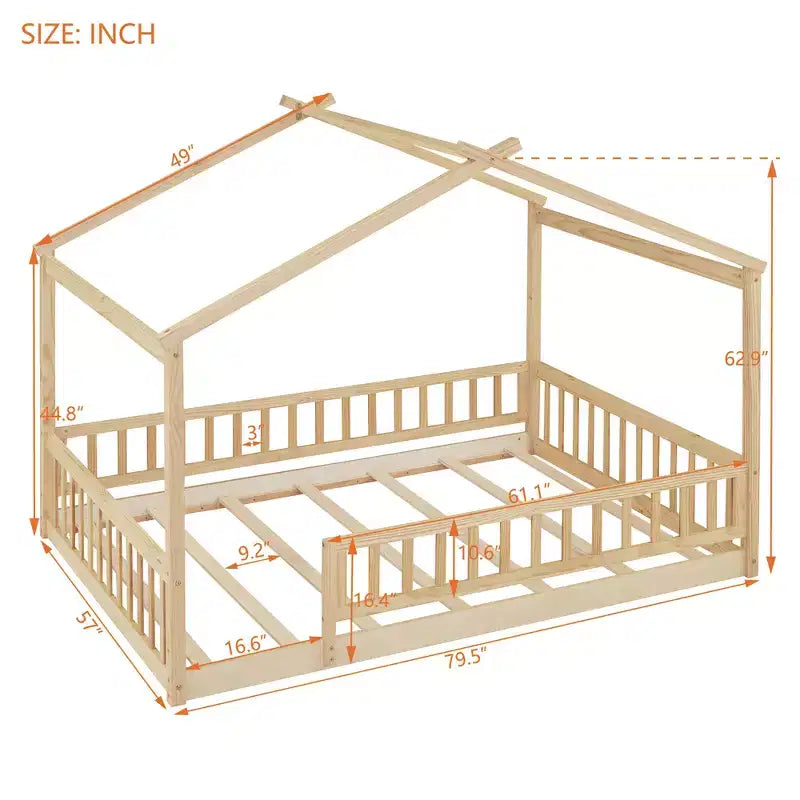 Letto Montessori a terra matrimoniale con struttura in legno a casetta, recinzione e design a casetta da gioco