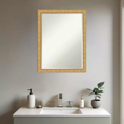 Specchio da parete per bagno con cornice in legno smussata da mezzo pollice, Oro Classico