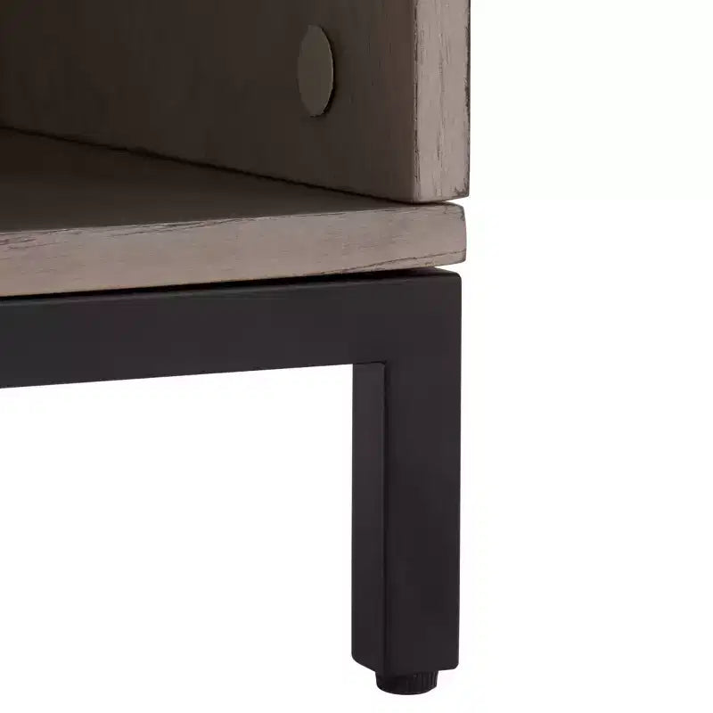 Comodino a 1 cassetto e 1 ripiano con finitura in impiallacciatura di legno e design moderno